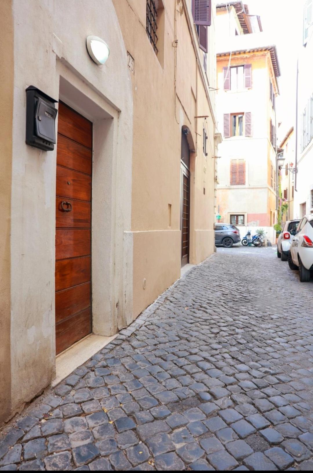 Piazza Navona Indipendent Home Rome Bagian luar foto